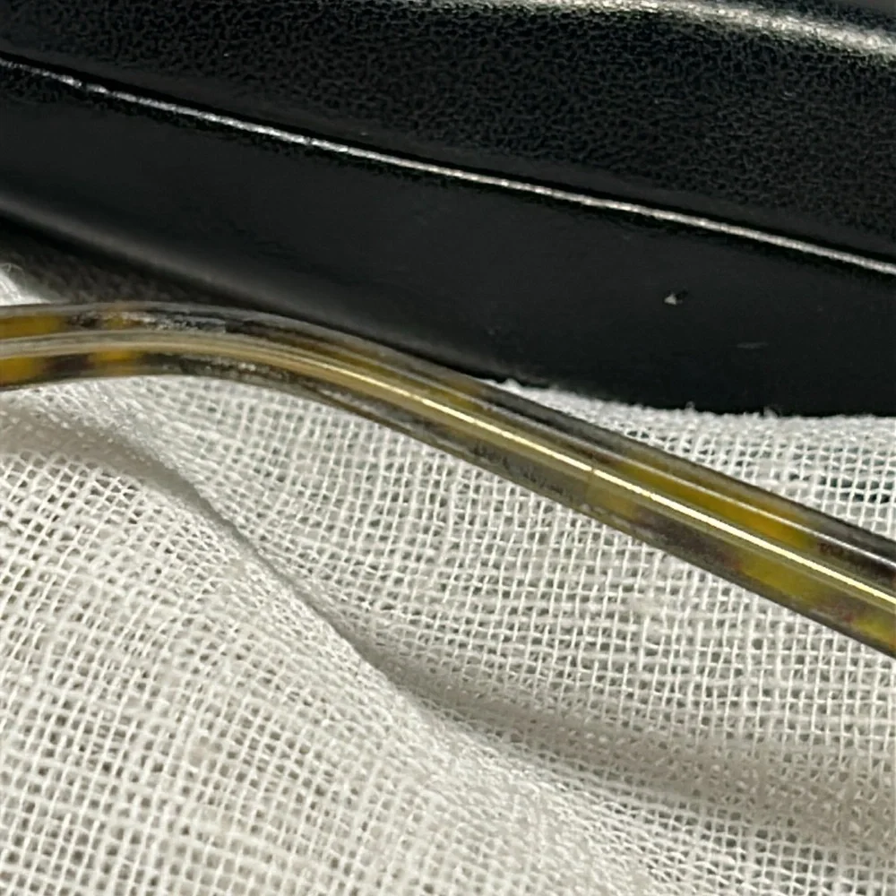 Ray-Ban frames with case